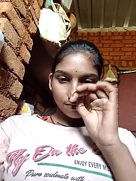 Snapshot of Yatiksha_Beby chatting on October 10, 7:29 am Yatiksha Beby online show from October 10, 7:29 am