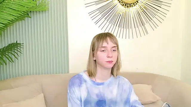 Beverly Gomes online show from October 4, 7:12 pm