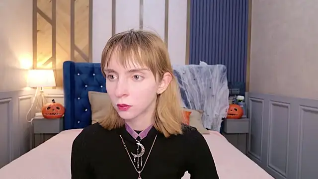 Beverly Gomes online show from October 25, 3:40 pm