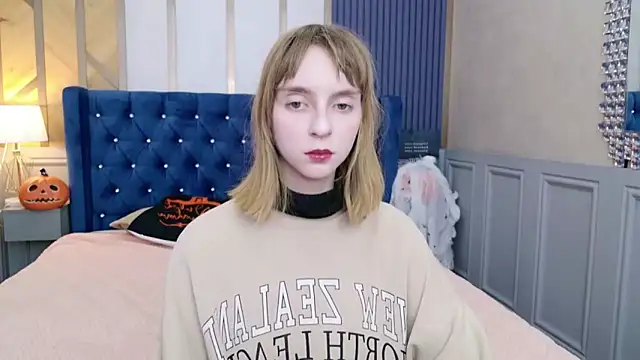 Beverly Gomes online show from November 5, 5:51 am