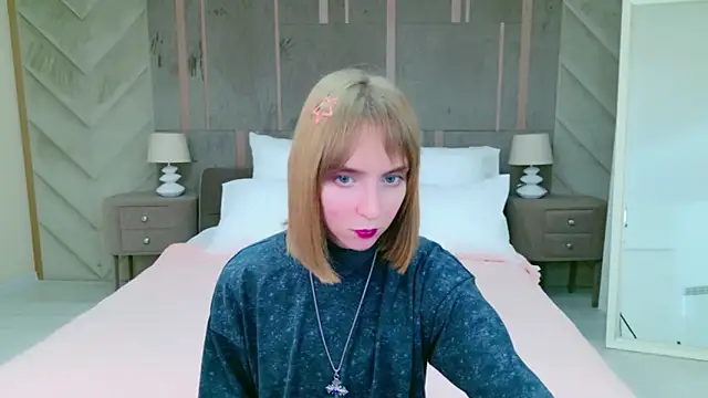 Beverly Gomes online show from December 4, 3:32 pm