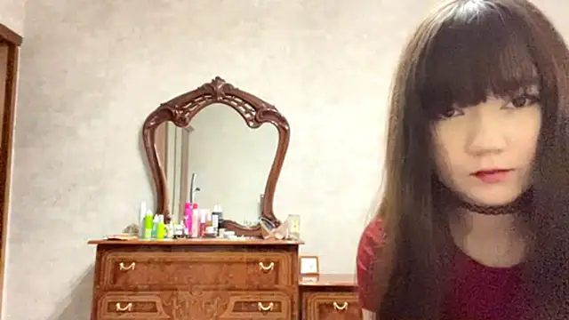 Pikmigirl18 online show from October 14, 11:00 am