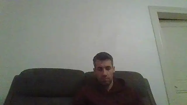 JulioIsHere4you online show from February 17, 11:00 pm