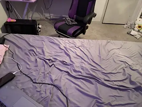 LaylaKutiex online show from April 21, 12:34 am