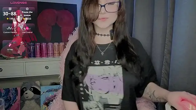 hornyprincess19 online show from May 21, 3:41 pm