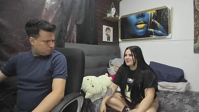 CrisabellssEden online show from March 27, 6:40 pm