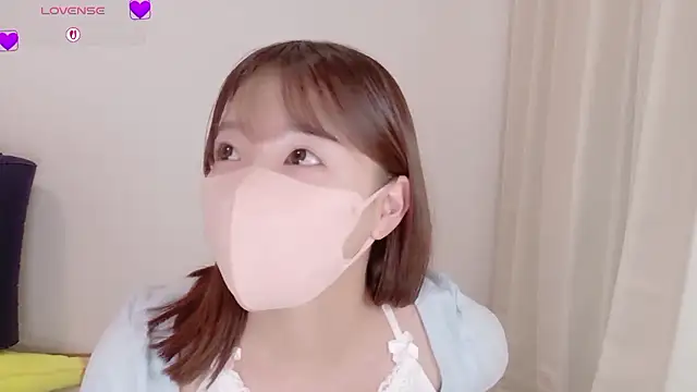 Snapshot of Mayu_o19o chatting on July 2, 10:10 am Mayu o19o online show from July 2, 10:10 am