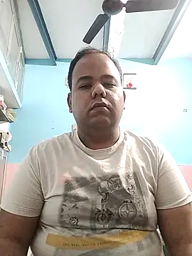 Snapshot of BromidicTrailing chatting on February 16, 2:13 pm BromidicTrailing online show from February 16, 2:13 pm