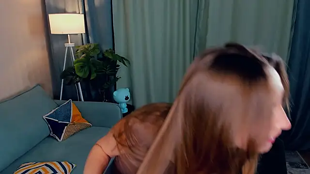 LaritaYoseph online show from October 15, 5:02 pm