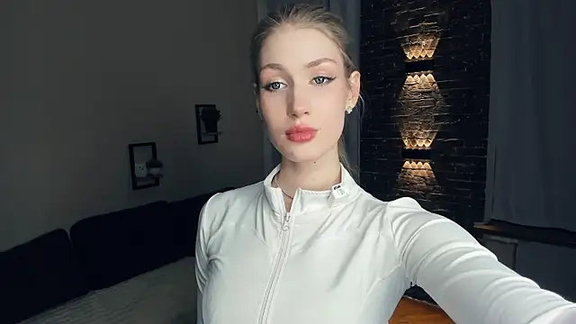 FrancisBivona online show from February 8, 8:12 pm