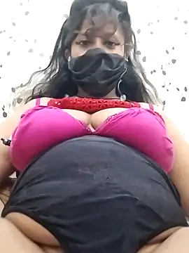 Snapshot of aliyaa9900 chatting on September 22, 7:38 pm aliyaa9900 online show from September 22, 7:38 pm