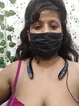 Snapshot of aliyaa9900 chatting on October 2, 10:50 pm aliyaa9900 online show from October 2, 10:50 pm