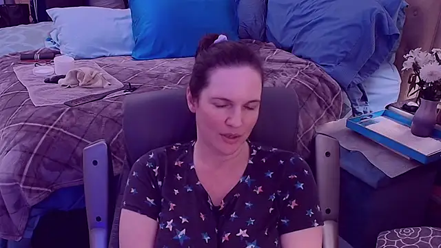 ninajaymes online show from March 4, 1:45 am