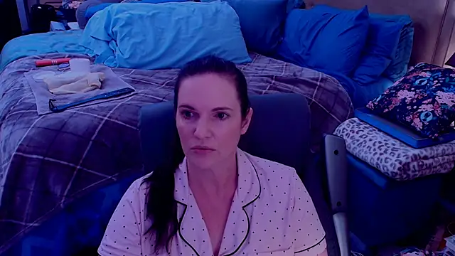 ninajaymes online show from May 17, 9:55 pm