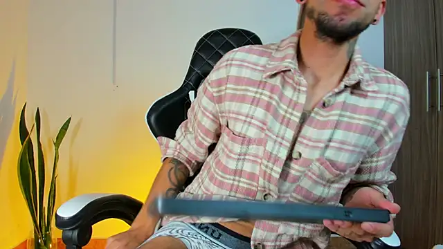 Jhors Silv online show from October 15, 12:00 am