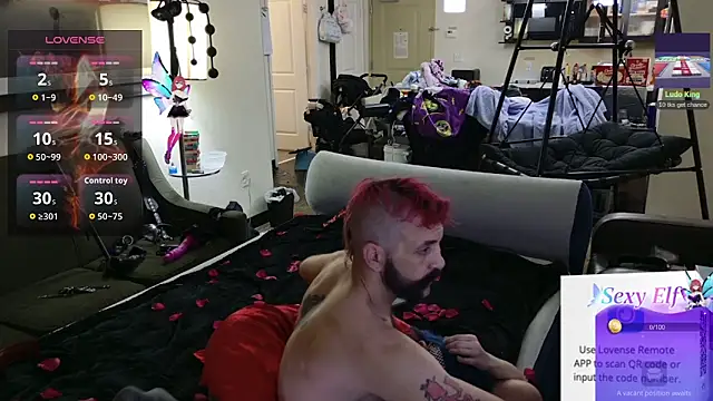 Longdongsilver 323 online show from February 11, 10:20 am