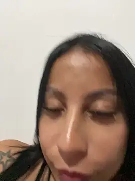 BetanyMiller online show from May 16, 11:57 pm