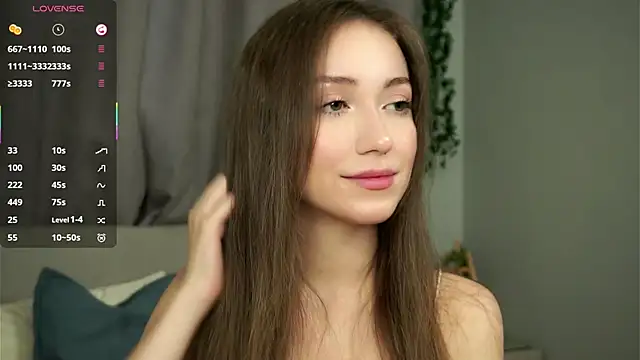 ZeniaBolich online show from September 28, 9:42 pm