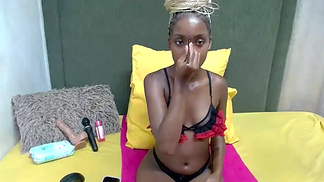 Littlebunny33 online show from November 4, 11:20 am