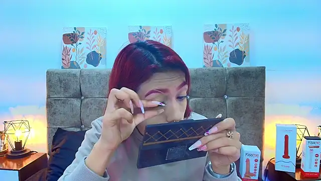 Dulce Bella  online show from October 1, 7:31 pm