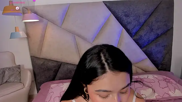 AvaScott  online show from March 28, 11:37 pm