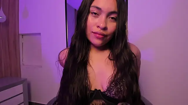 allie bruce online show from April 26, 2:42 am