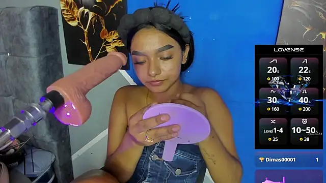 lau-hot online show from March 10, 7:41 pm