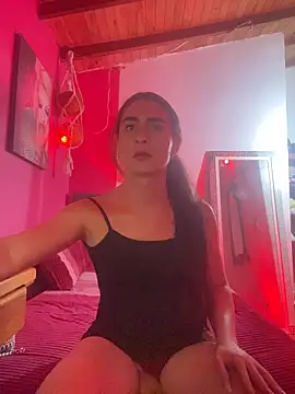 lola diez online show from October 17, 3:53 am