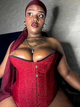 QUEEN NOBUHLE 777 online show from October 18, 7:47 pm