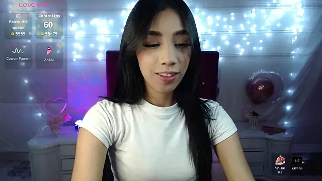 Snapshot of HANNALOUSEGIRL chatting on September 29, 10:58 pm HANNALOUSEGIRL online show from September 29, 10:58 pm