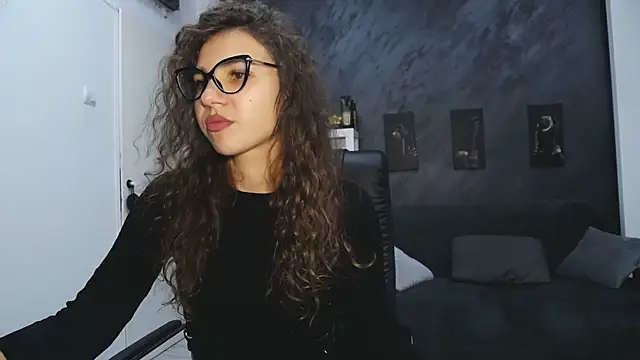 bigbuttjeny online show from October 5, 11:13 pm