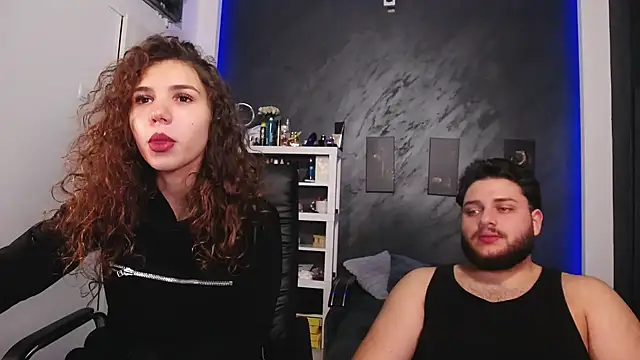 bigbuttjeny online show from November 18, 11:26 pm