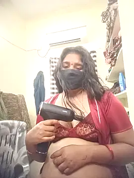 Snapshot of manasa9638 chatting on October 17, 9:45 am manasa9638 online show from October 17, 9:45 am