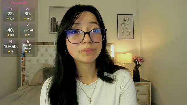 Snapshot of Zoe_Xra chatting on June 4, 10:27 pm Zoe Xra online show from June 4, 10:27 pm