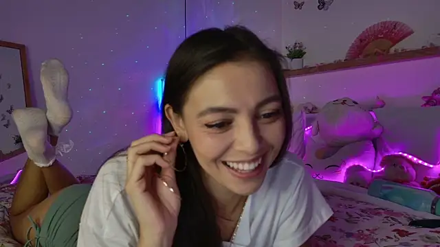 keirasworld online show from May 11, 12:16 am