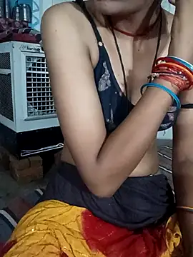 Snapshot of Bebby_Doll chatting on October 2, 3:57 am Bebby Doll online show from October 2, 3:57 am