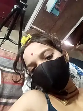 Snapshot of Bebby_Doll chatting on October 13, 9:42 am Bebby Doll online show from October 13, 9:42 am