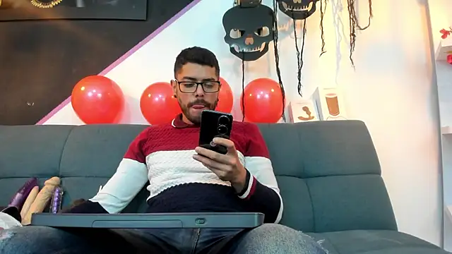 DanteWinter online show from October 25, 3:47 am