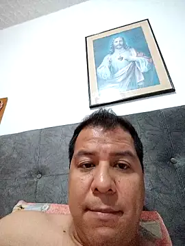 latinblack16 online show from April 6, 2:09 am