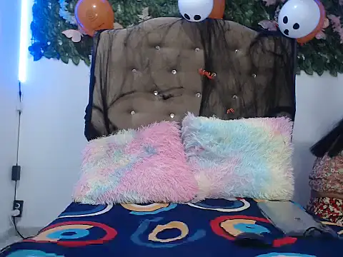 Snapshot of jatzibe_hot_93 chatting on October 15, 1:50 am jatzibe hot 93 online show from October 15, 1:50 am