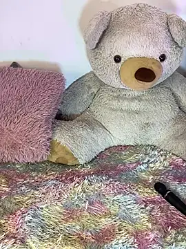 Snapshot of Charlottediolet chatting on March 3, 12:44 pm Charlottediolet online show from March 3, 12:44 pm