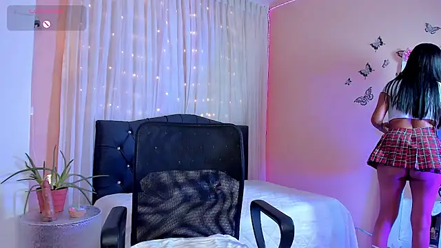 SARALOVE13 online show from February 2, 9:13 pm