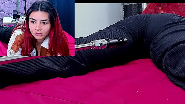 Snapshot of cherry_leilany_ chatting on September 11, 9:15 pm cherry leilany online show from September 11, 9:15 pm