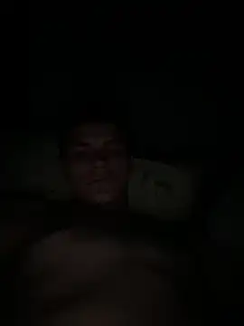 Snapshot of gjollyros chatting on October 12, 10:09 pm gjollyros online show from October 12, 10:09 pm