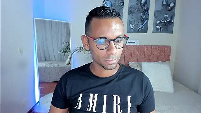 KingEdward  online show from September 23, 10:29 am