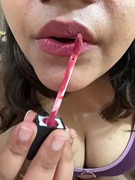 Snapshot of Sexiest_Nataliya chatting on March 23, 6:17 am Sexiest Nataliya online show from March 23, 6:17 am