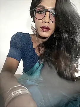 Snapshot of Winterbunny95 chatting on September 19, 9:15 pm Winterbunny95 online show from September 19, 9:15 pm