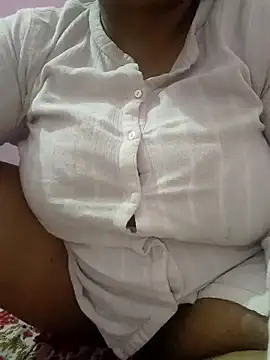 Snapshot of bitch-horny chatting on September 24, 3:04 pm bitch-horny online show from September 24, 3:04 pm