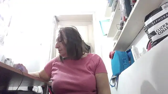 AnnaLive570 online show from December 17, 5:24 am