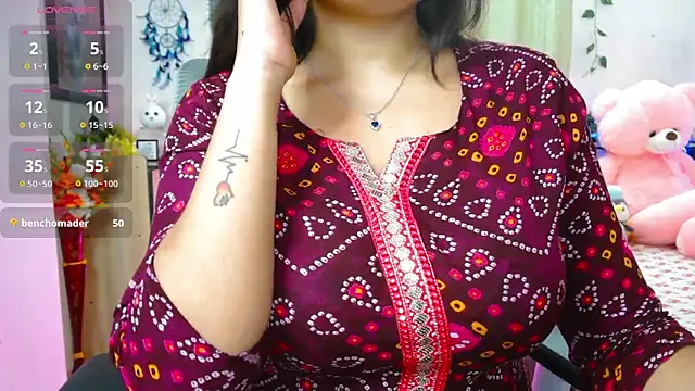 Snapshot of WildDimpi_0 chatting on April 19, 7:27 pm WildDimpi 0 online show from April 19, 7:27 pm